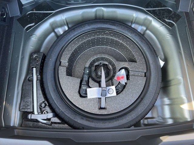 T-Roc Advanced 1.5 l TSI DSG AHK+ACC+LED+KAMERA