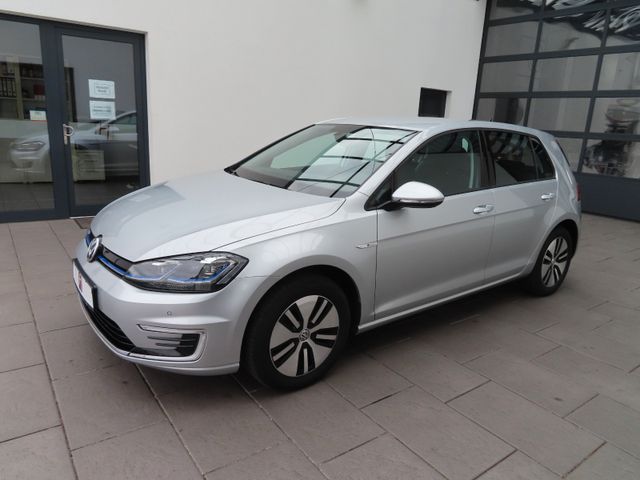 Volkswagen Golf e-Golf Comfortline 100kW/RFK/Navi./CARNET