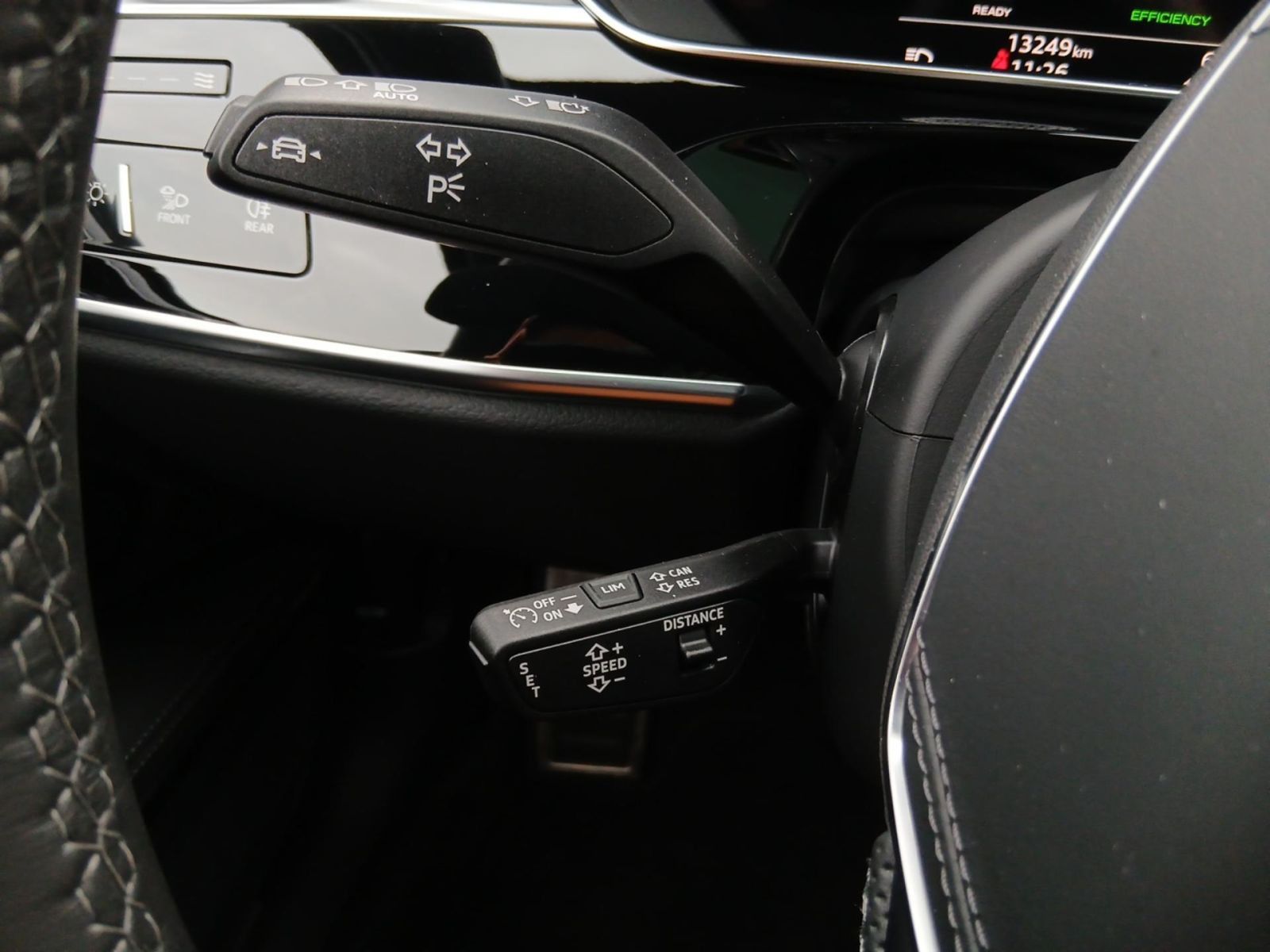 Audi A8 - Bild 23