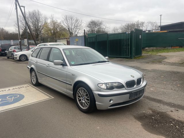 BMW 320i touring Autometik Neue TÜV