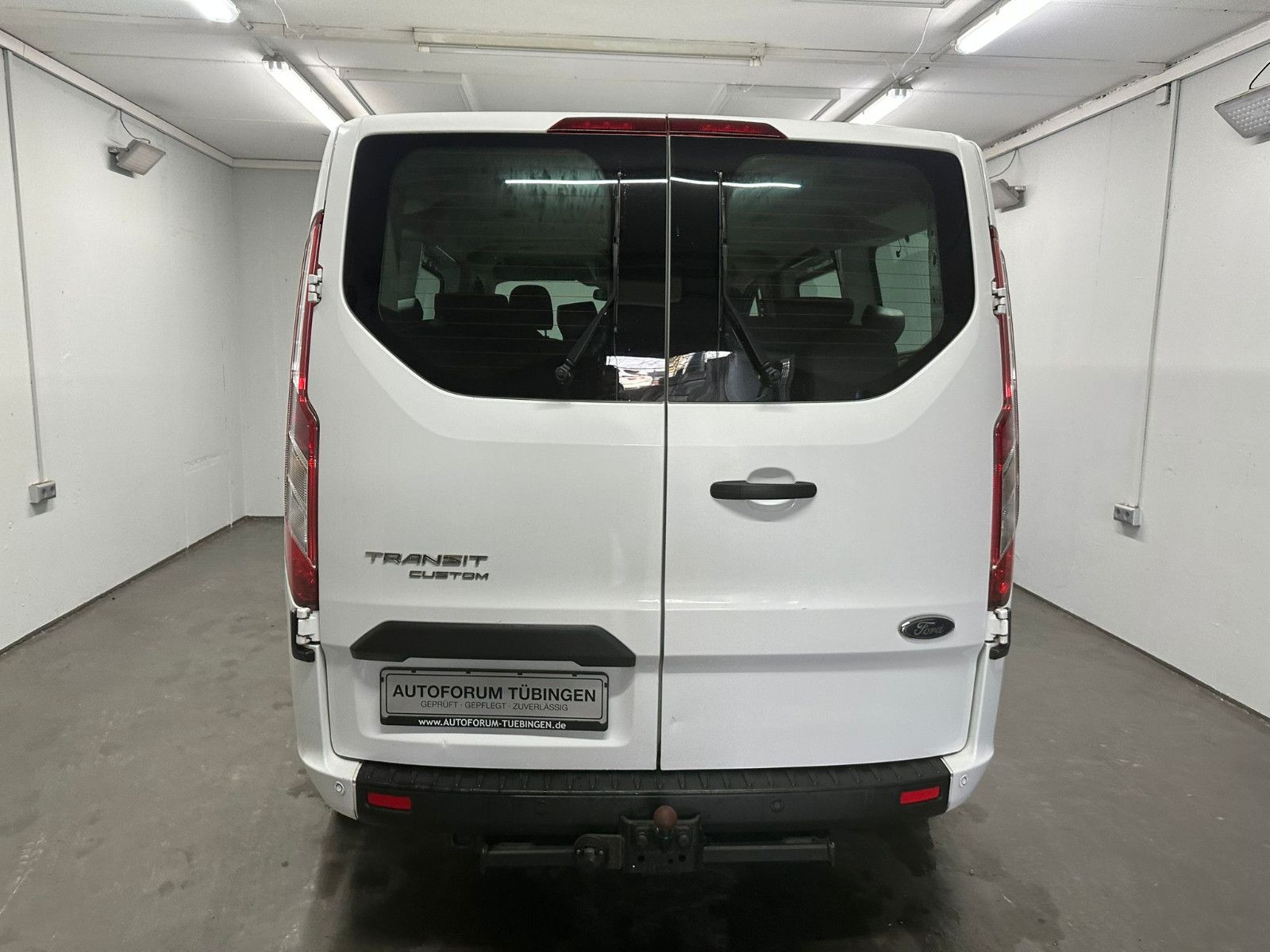 Fahrzeugabbildung Ford Transit Custom *9-SITZE*2xKLIMA**AHK*