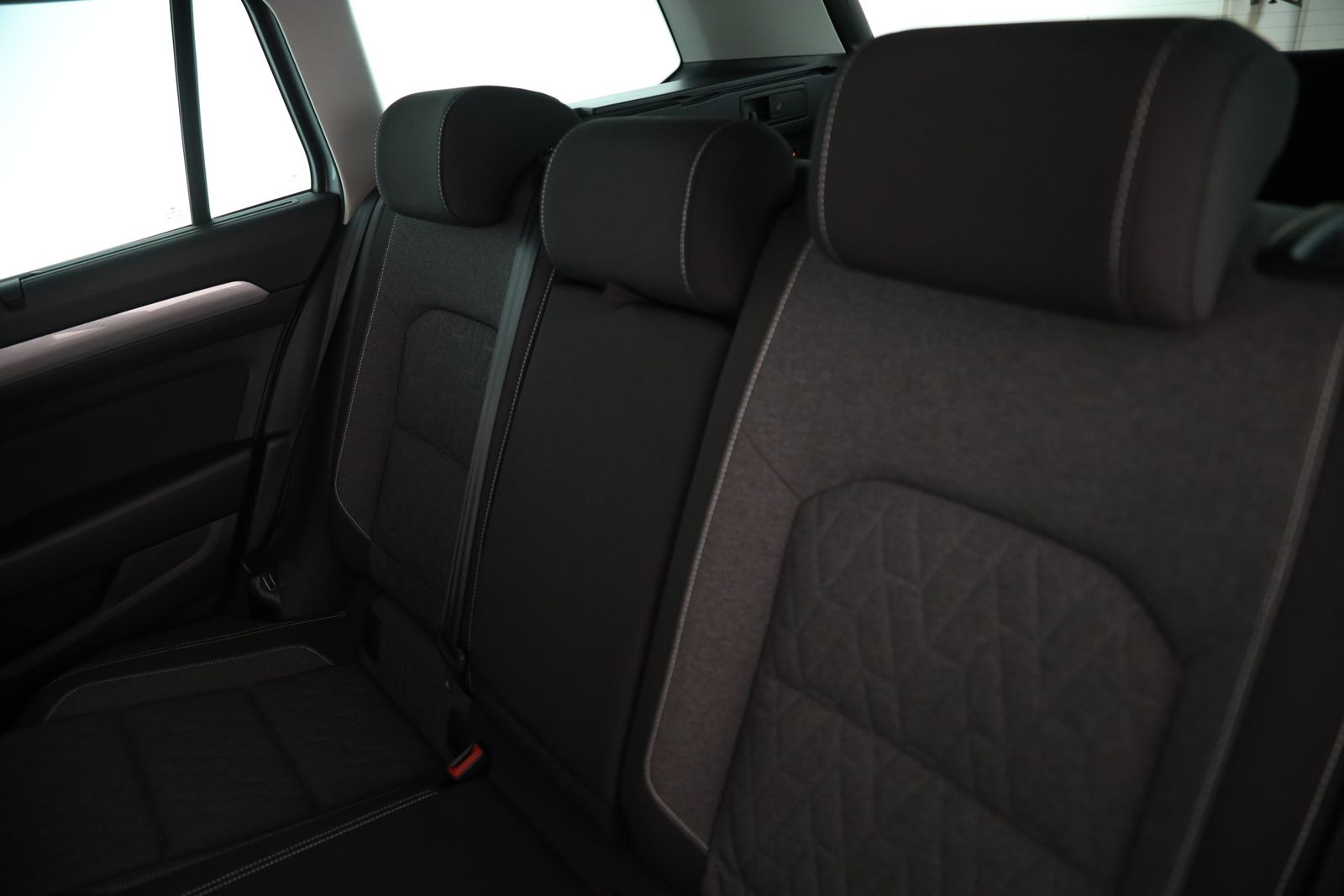 Volkswagen Passat Variant - Bild 13