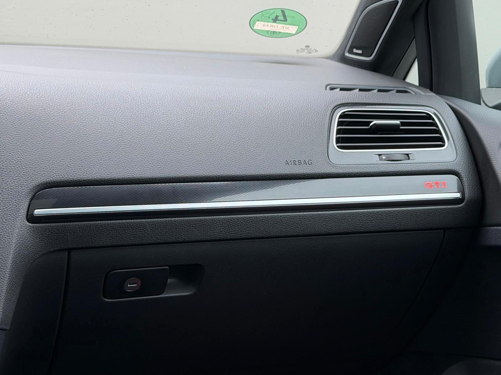 Volkswagen Golf VII Lim. GTI Performance + JP PERFORMANCE +