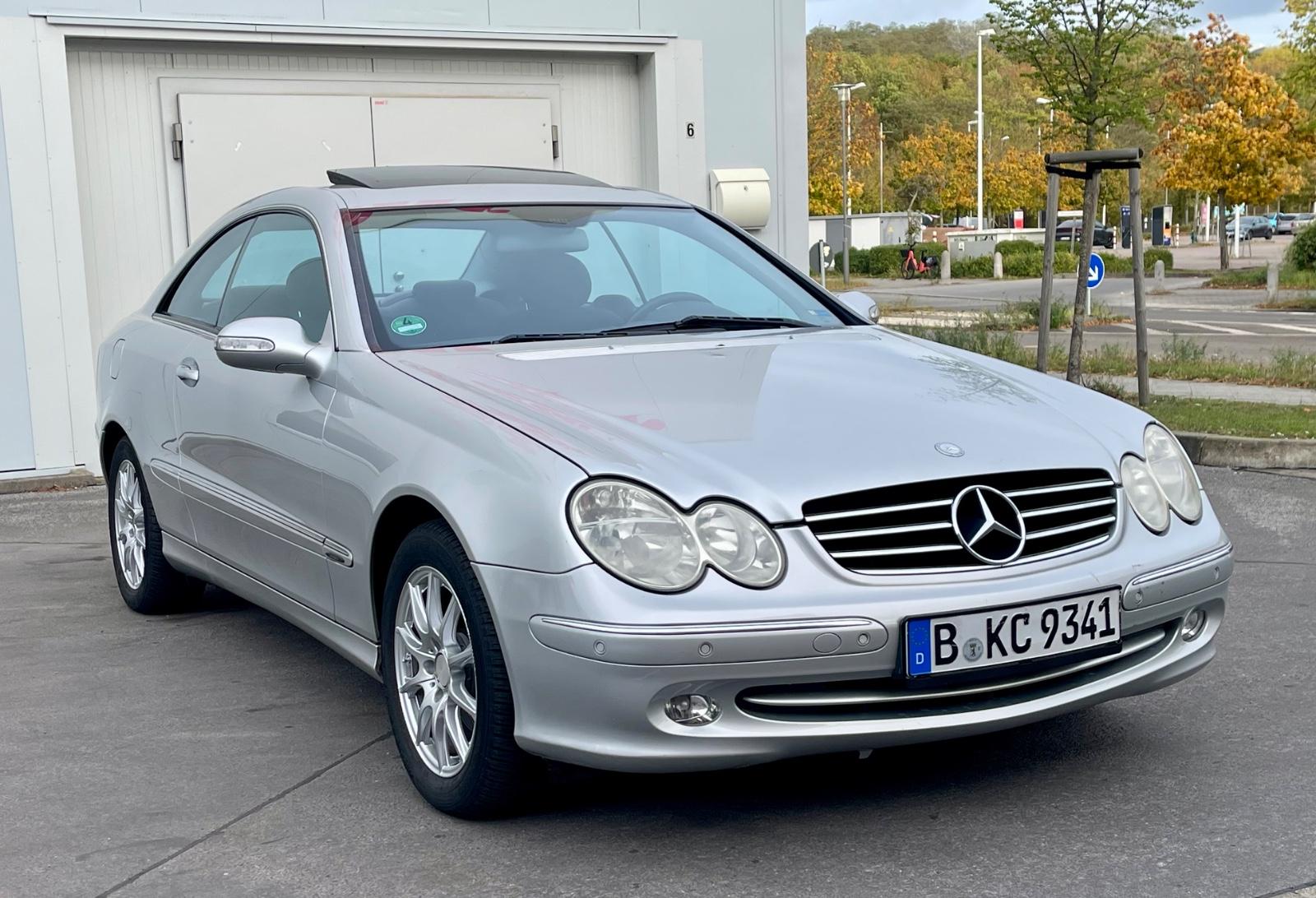 Mercedes-Benz CLK 200 KOMP*Autom*el.SD*PDC*Temp*Sitzh*