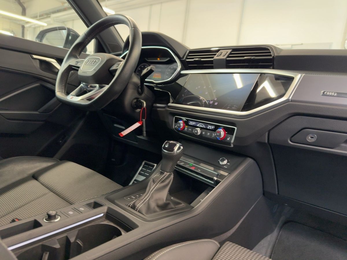Audi Q3 - Bild 13