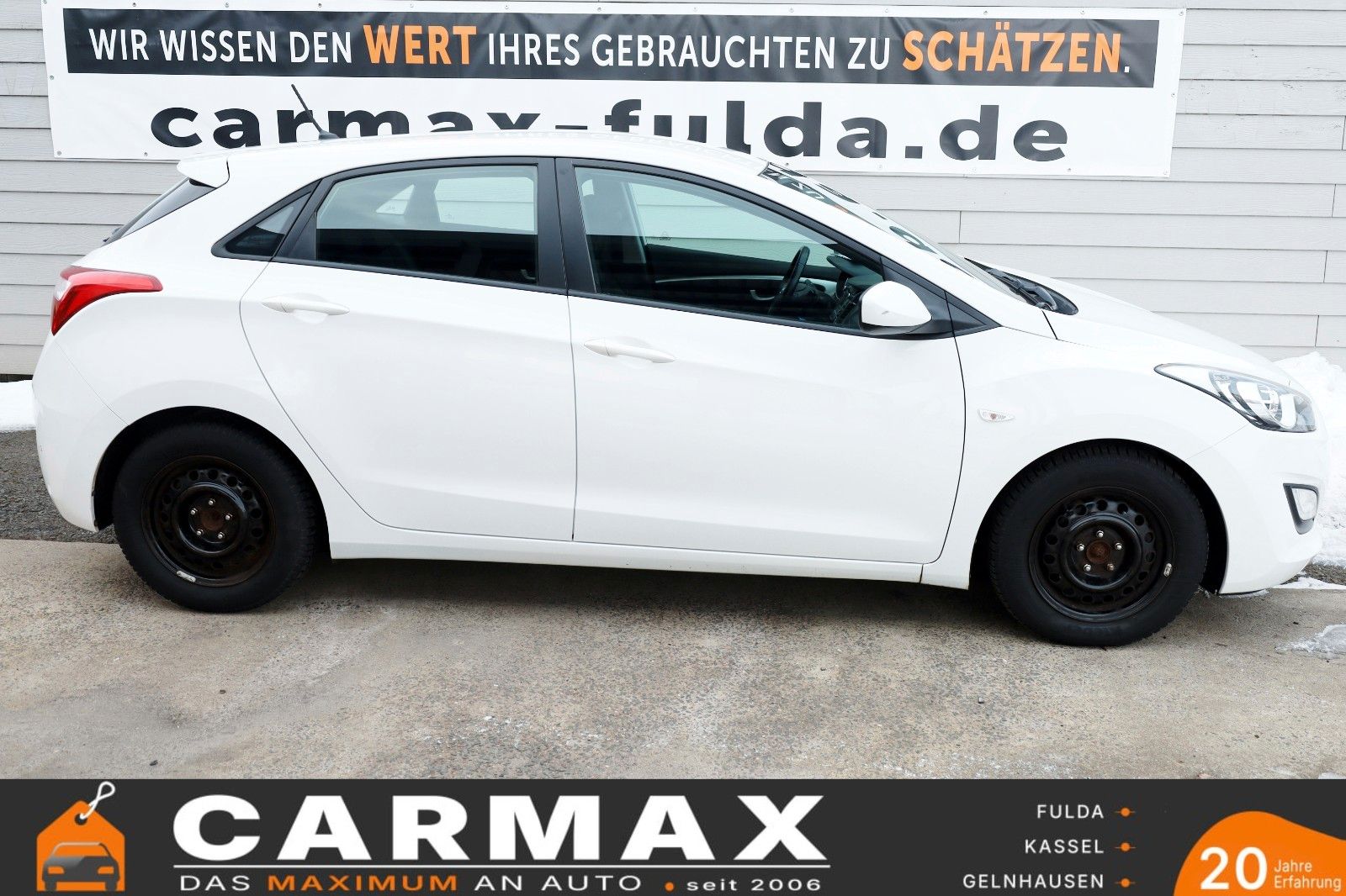 Fahrzeugabbildung Hyundai i30 FIFA World Cup Edition SH,PDC,8 fach bereift