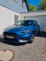 Ford Focus 2,3 EcoBoost ST Styling-Paket *Milltek* - Ford Focus: ST Styling Paket