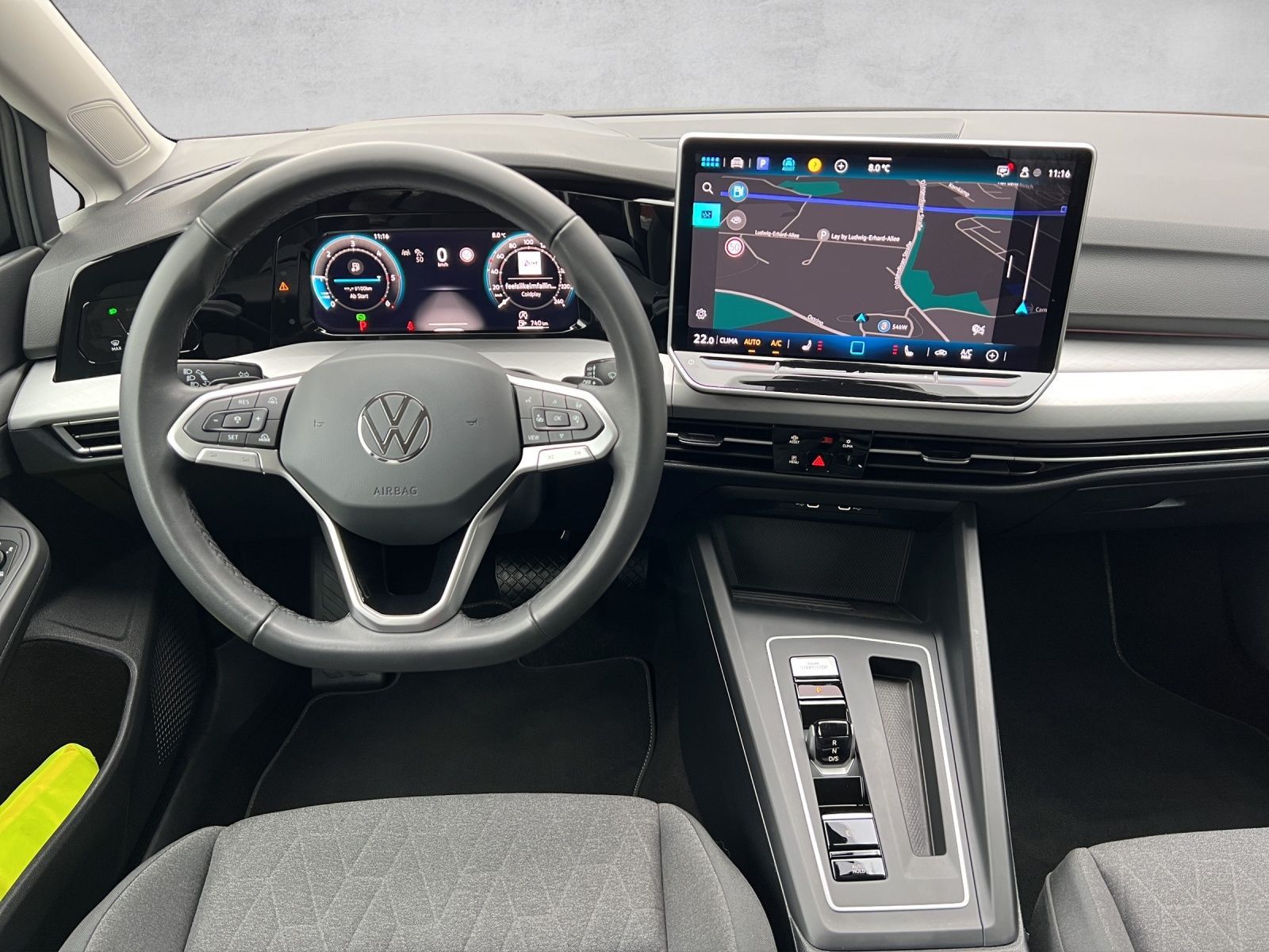 Golf VIII Variant Life 2.0 TDI DSG LED*Navi*ACC