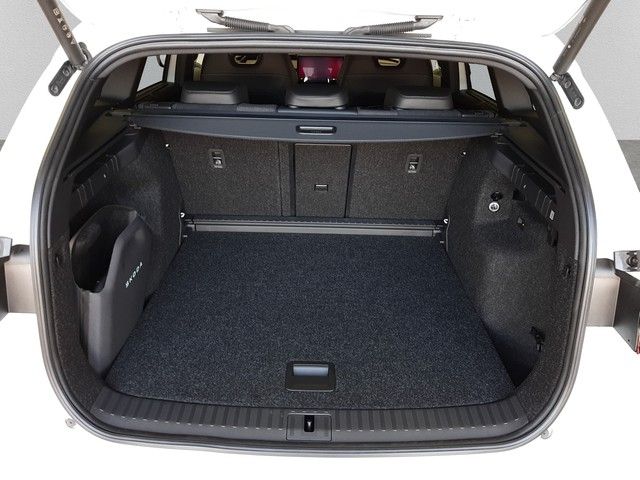 Fahrzeugabbildung Skoda Enyaq 85 Sportline Matrix AHK Kamera ACC 21"