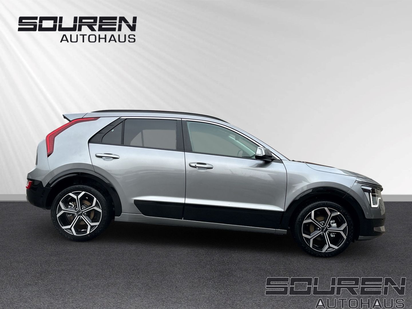 Fahrzeugabbildung Kia Niro 1.6 GDI HEV Spirit AHK +Technik-Paket +18-Z