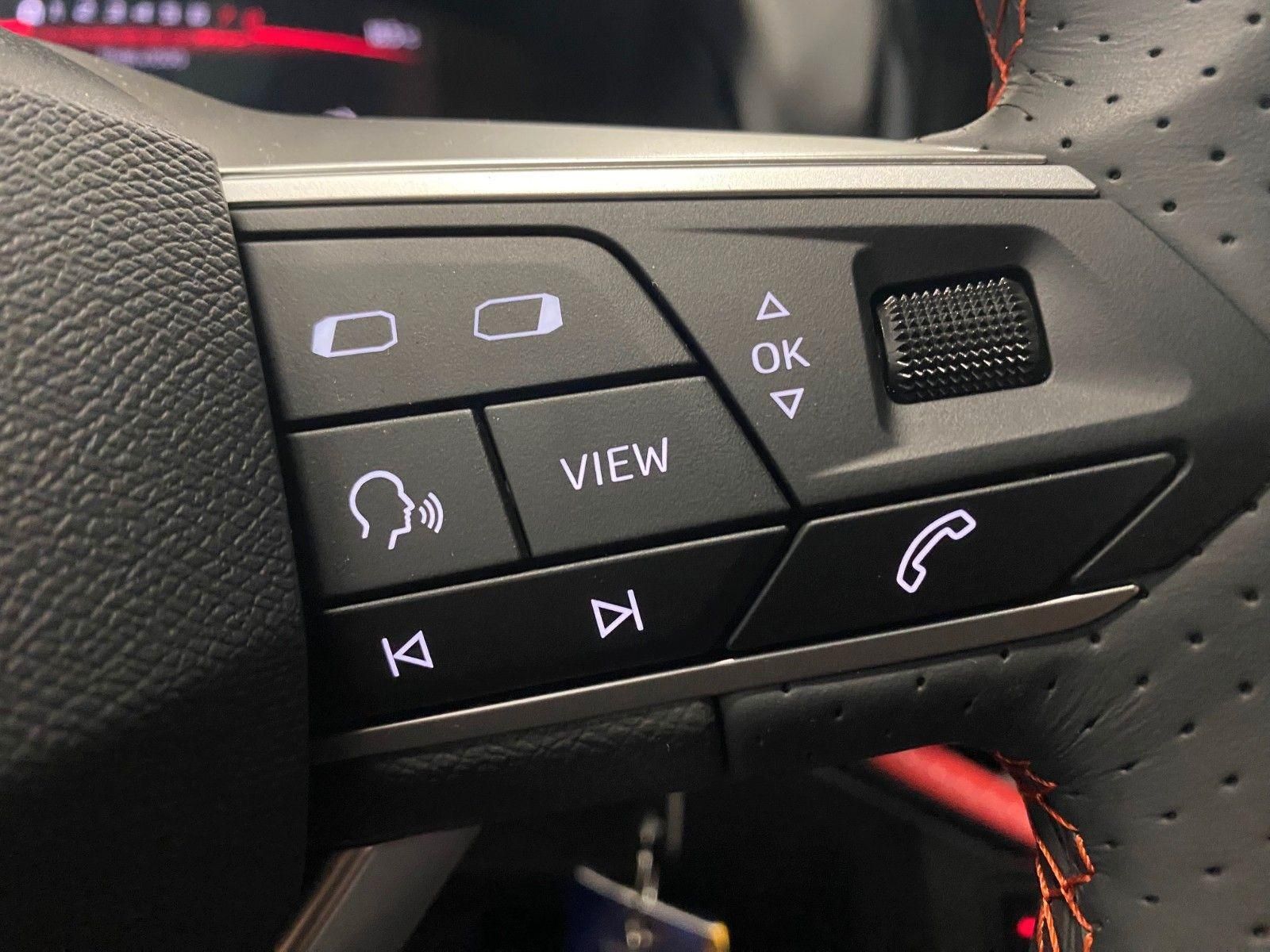 Fahrzeugabbildung SEAT Ibiza 1.0 TSI--FR--DSG+Garantie bis 2031+KAMERA+