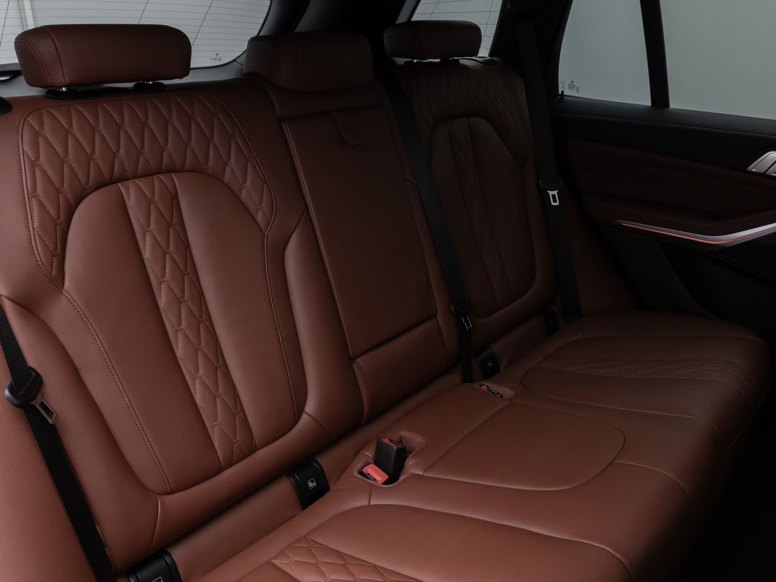 Fahrzeugabbildung BMW X5 xD30d M Sport Kamera Laser HUD DAB HiFi AHK