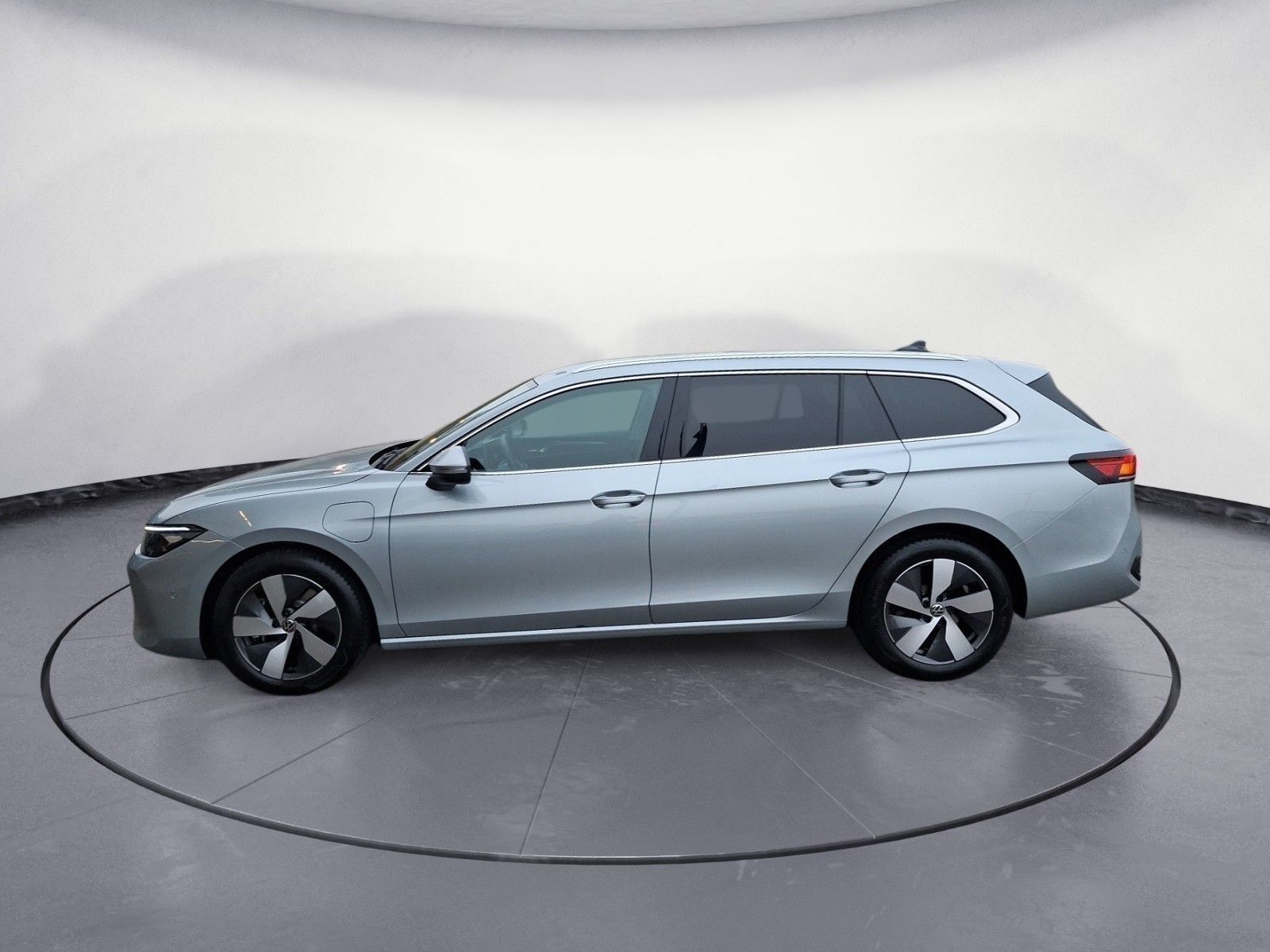 Volkswagen Passat - Bild 3