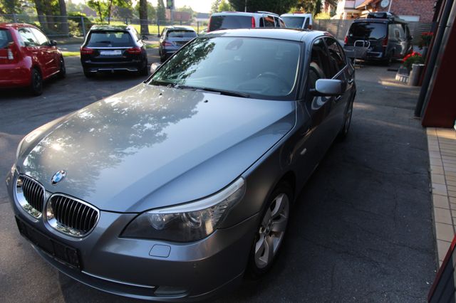 BMW 530 Baureihe 5 Lim. 530d xDrive Tüv Isp Neu