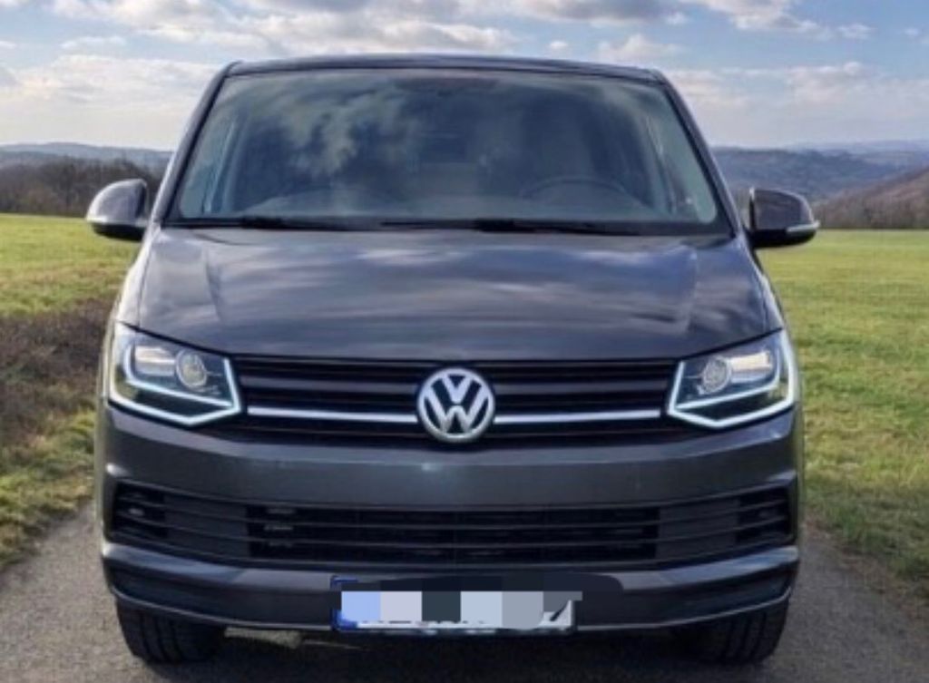 Image of Volkswagen T6 Caravelle