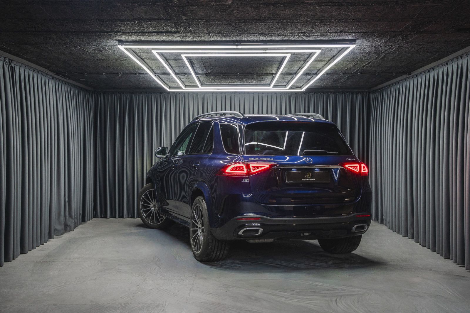 Fahrzeugabbildung Mercedes-Benz GLE 400 d 4Matic*AMG Line*Burmester*Pano*21''