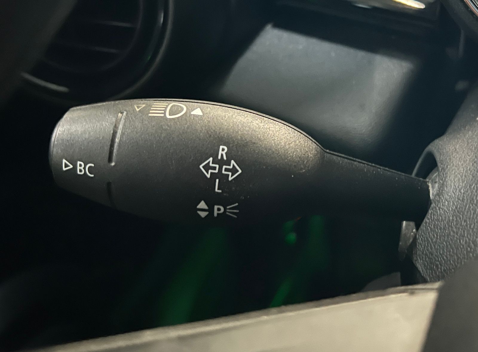 Fahrzeugabbildung MINI Cooper CABRIO AUTOMATIK NAVI LED LEDER CHESTER