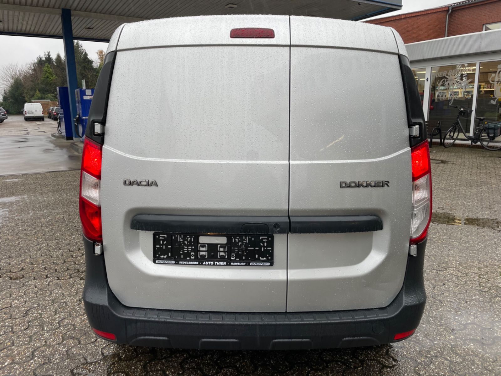 Fahrzeugabbildung Dacia Dokker Express 1.5 dCi 75 eco Ambiance Bluetooth