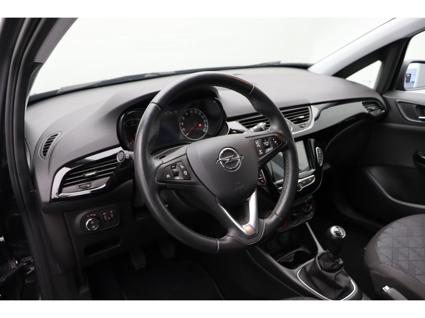 Fahrzeugabbildung Opel Corsa E 1.4 120 Jahre SHZ AppleCP