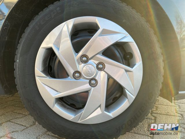 Hyundai i20 Select Mj25 1.2 Funktions-Paket Navi Apple C