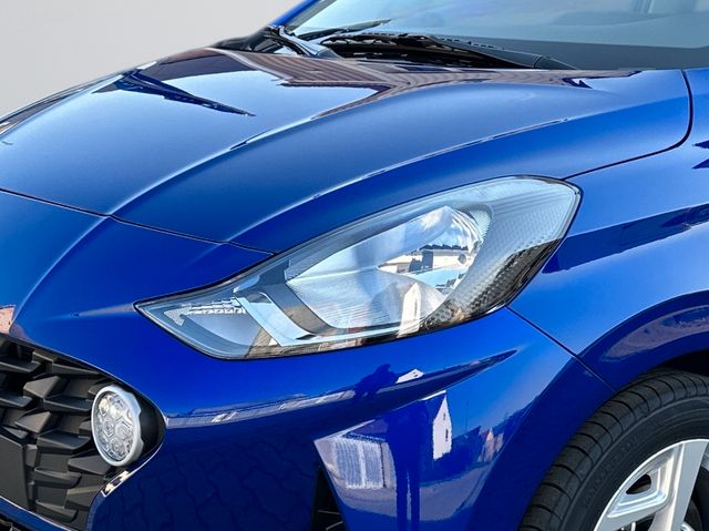 Hyundai i10 1.0 ATM AUTOMAT. SCHALTGETRIEBE TREND + NAVI