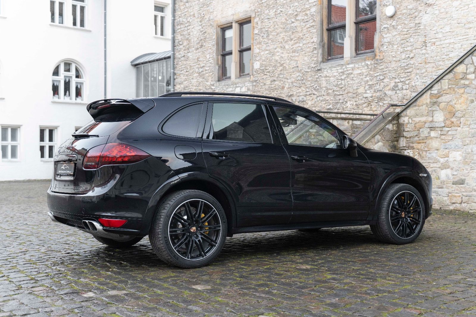 Fahrzeugabbildung Porsche Cayenne Turbo S BURMESTER SPORT-CHRONO ORI. LACK