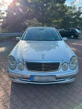 Mercedes-Benz E 270 CDI  W211 Avantgarde - Mercedes-Benz E 270: Limousine
