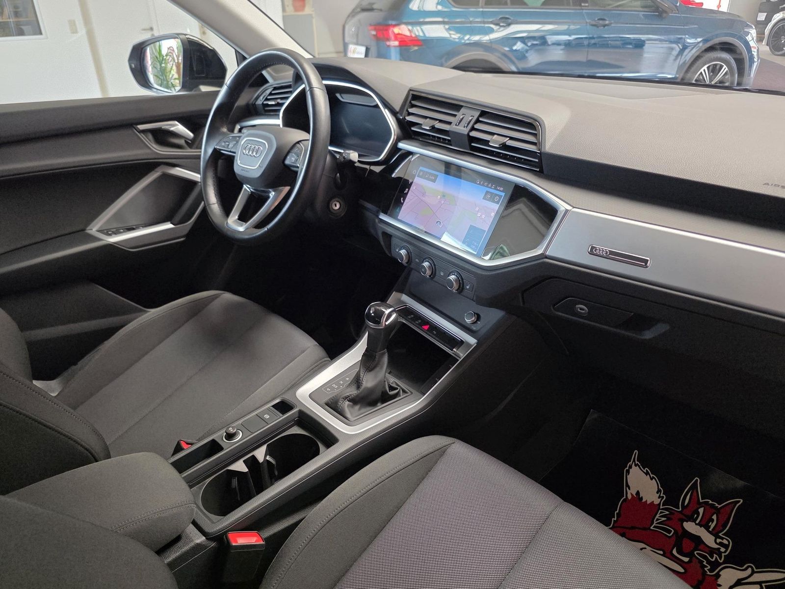 Fahrzeugabbildung Audi Q3 35 TDI DSG/Navi/DAB/Totwinkel/VZE