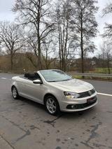 Volkswagen Eos Basis 2.Hand,Abn.AHK - gebrauchte VW Eos aus dem Jahr 2013