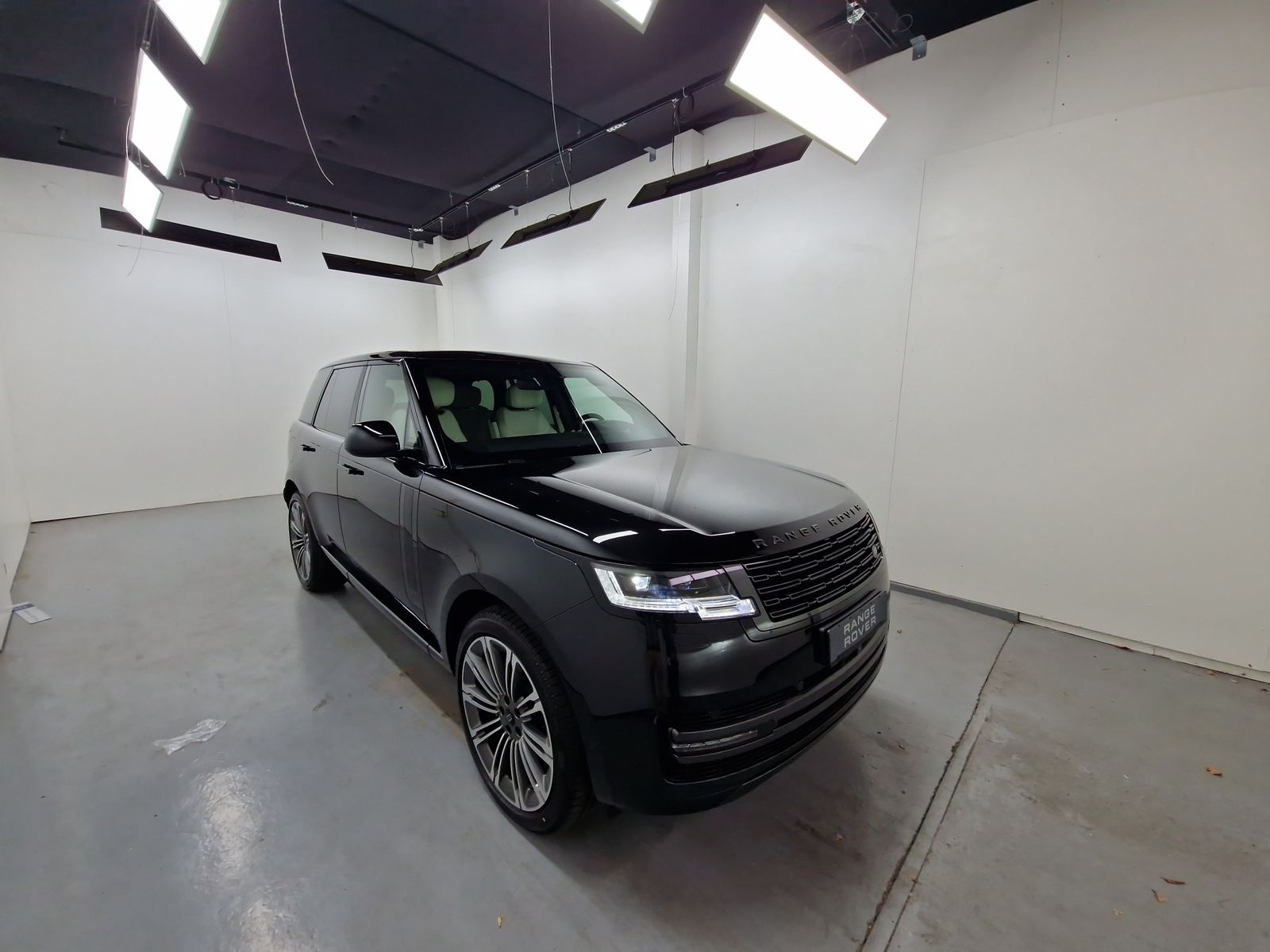 LAND ROVER Range Rover SWB D350 Autobiography AHK – Bild 5