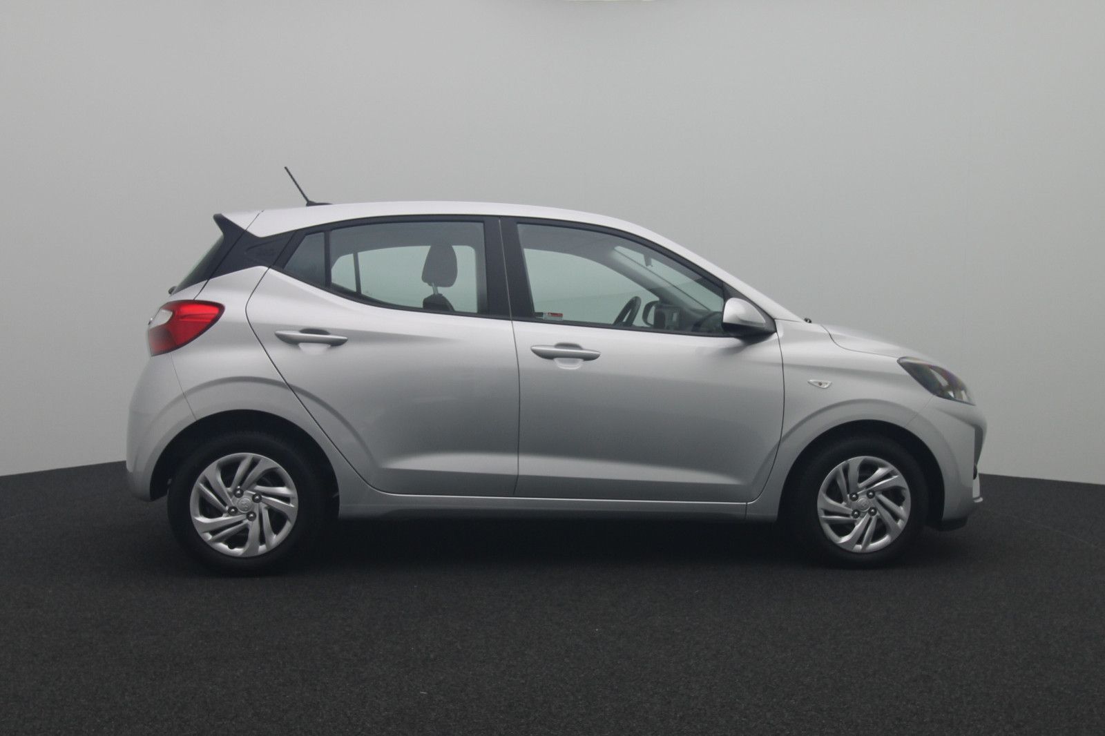 Fahrzeugabbildung Hyundai i10 Select SHZ LHZ LDA TEMPO