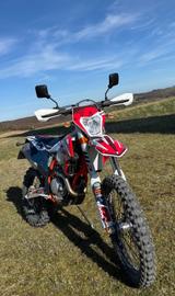 KTM Exc-F 250 Six Days 2023 *Nur 4 Stunden* - KTM 250 EXC F