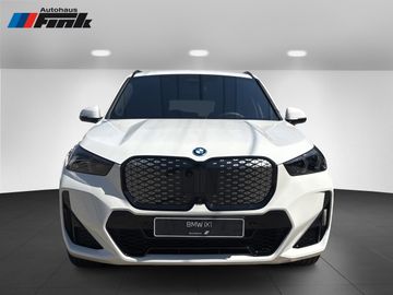 BMW iX1 xDrive30 M Sportpaket Head-Up HK HiFi DAB