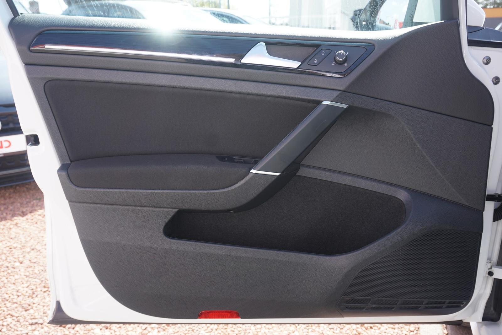 Volkswagen Golf VII Variant 1.5 TSI Highline DSG LED Kamera, миниатюра 27