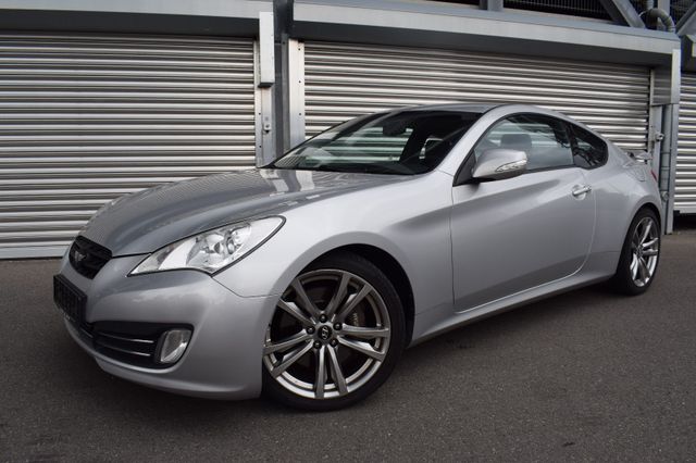 Hyundai Genesis Coupe 2,0 T wenig km/6-Gang/Keyless