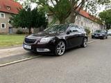 Opel Insignia A 4*4 Bi -Turbo Vollausstatt... - Opel Insignia mit Diesel-Antrieb: Turbo