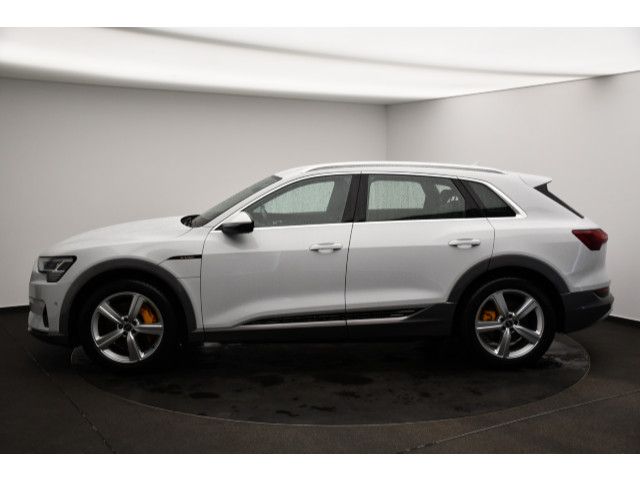 Audi e-tron - Bild 16