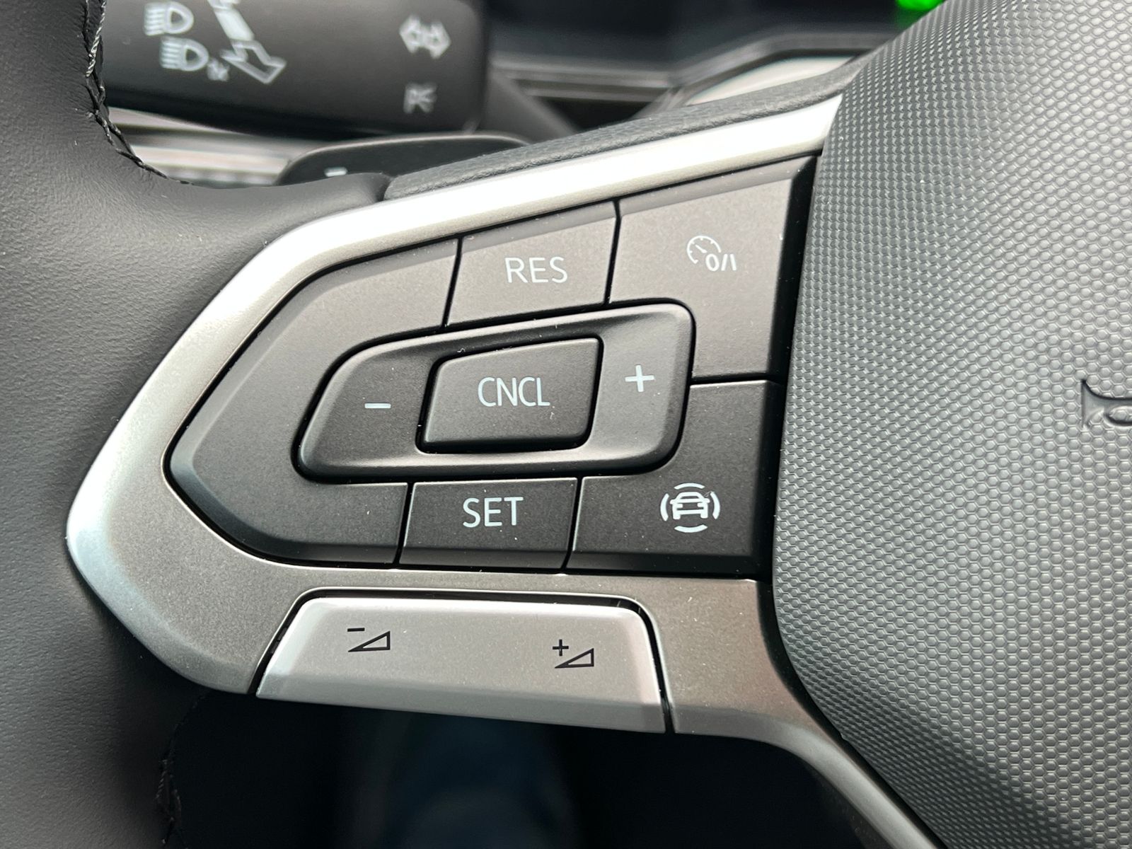 Fahrzeugabbildung Volkswagen Taigo Life 1.0 TSI DSG *IQ.Light, Ready2Discover
