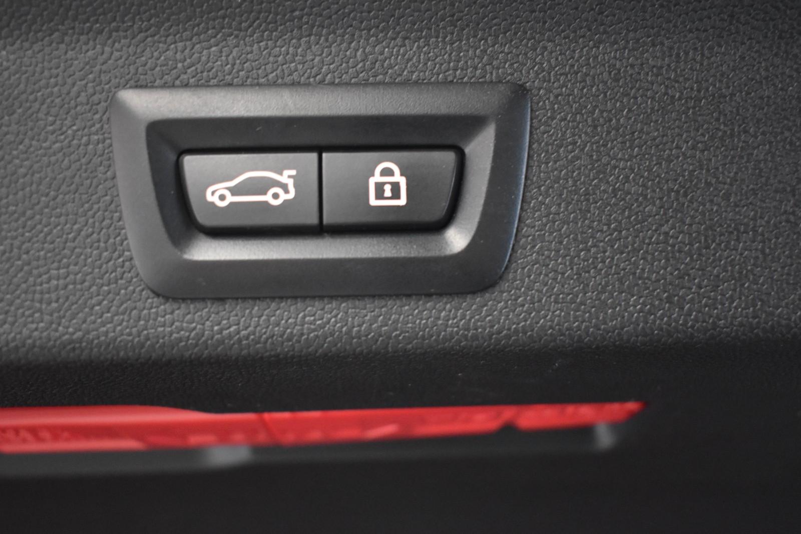 MINI Countryman SE (Cooper) Classic Trim All4*LED*SHZ