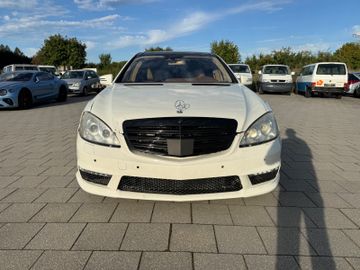 Mercedes S 63 AMG - 8
