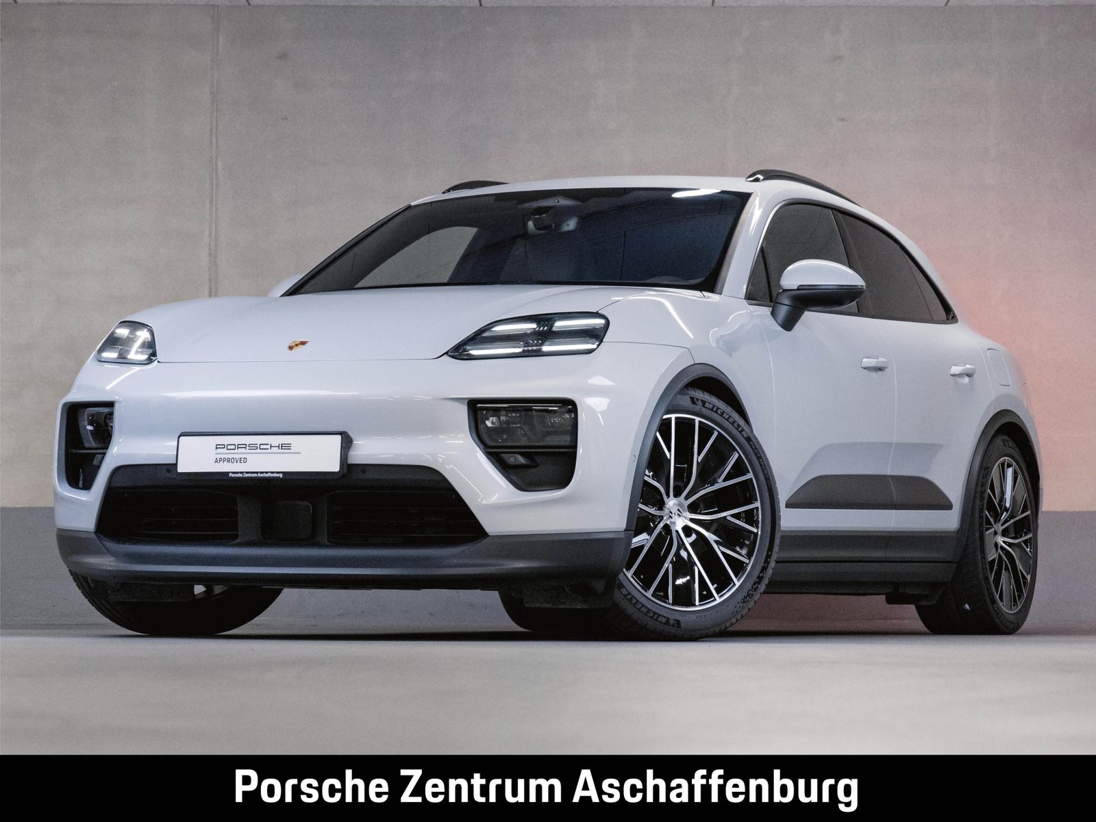 Porsche Macan Electric Panoramadach Luftfederung BOSE