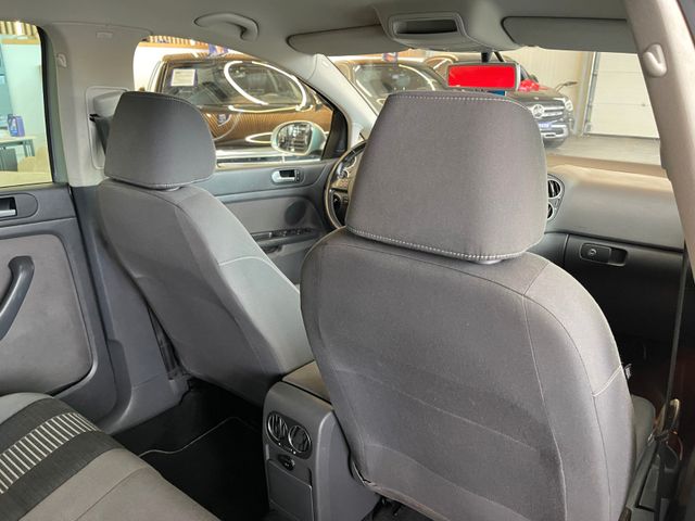 MYAUTOCENTER – Gebraucht- und Jahreswagen mit Werkstattservice in Pfaffenhofen Volkswagen Golf Plus V United *TEMPOMAT*SZHZ*AHK*KLIMA*