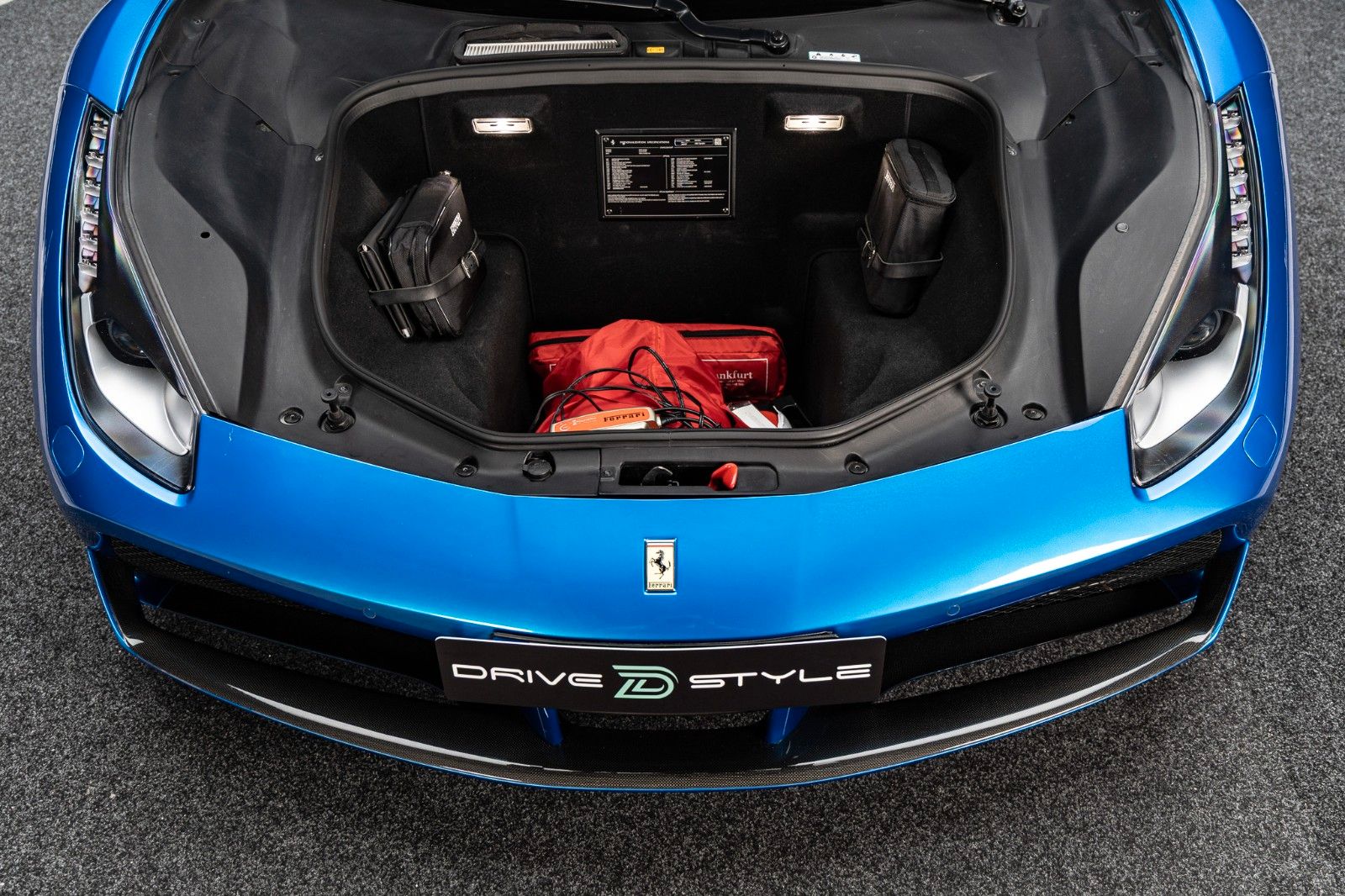 Fahrzeugabbildung Ferrari 488 Spider + Carbon + Daytona + Liftsystem
