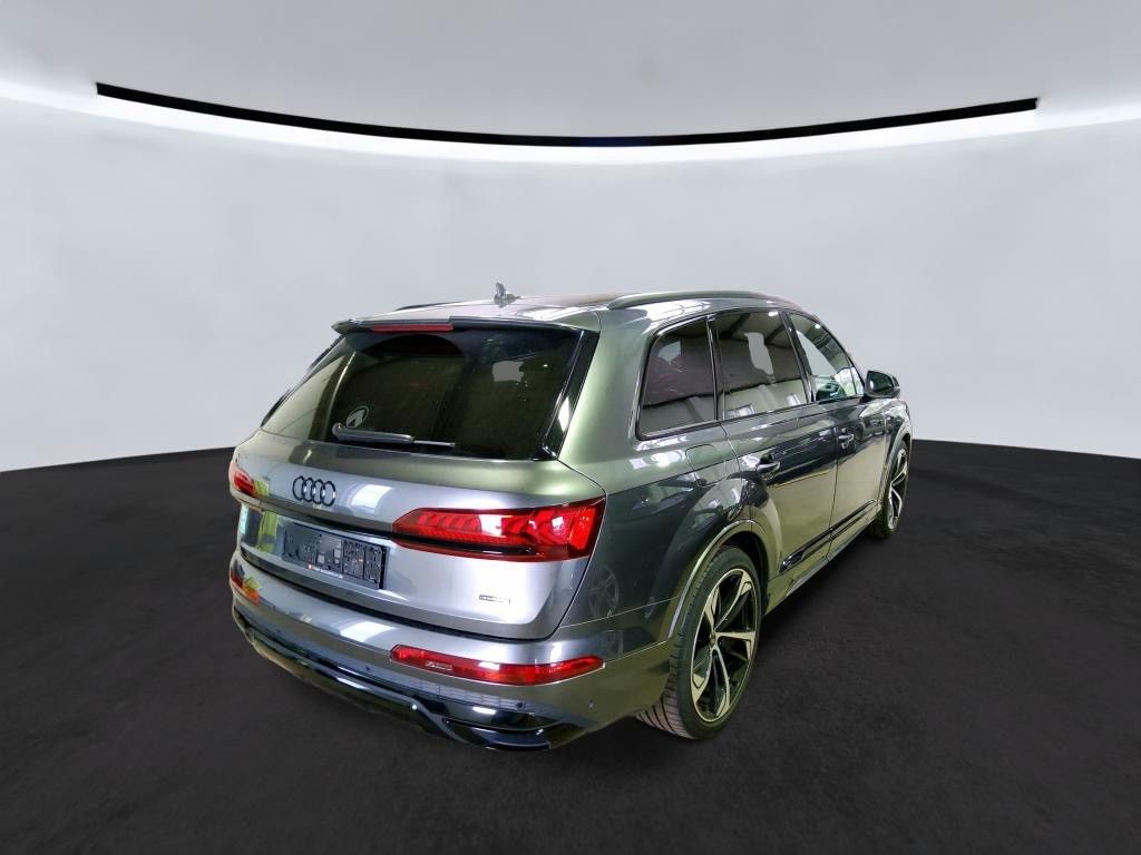 Audi Q7 50 TDI quattro competition plus S-Line 22Zoll foto 4