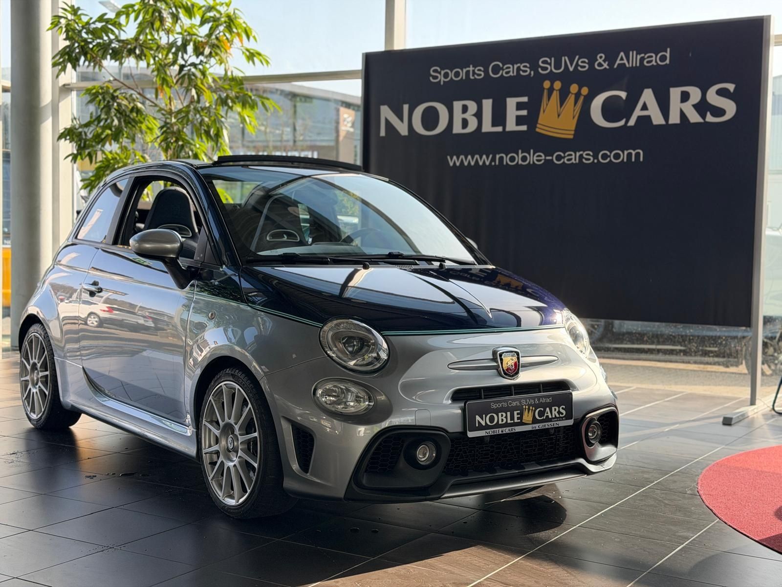 Fahrzeugabbildung Abarth 695C Rivale Navi KLIMA Mahagoni Optik ALU