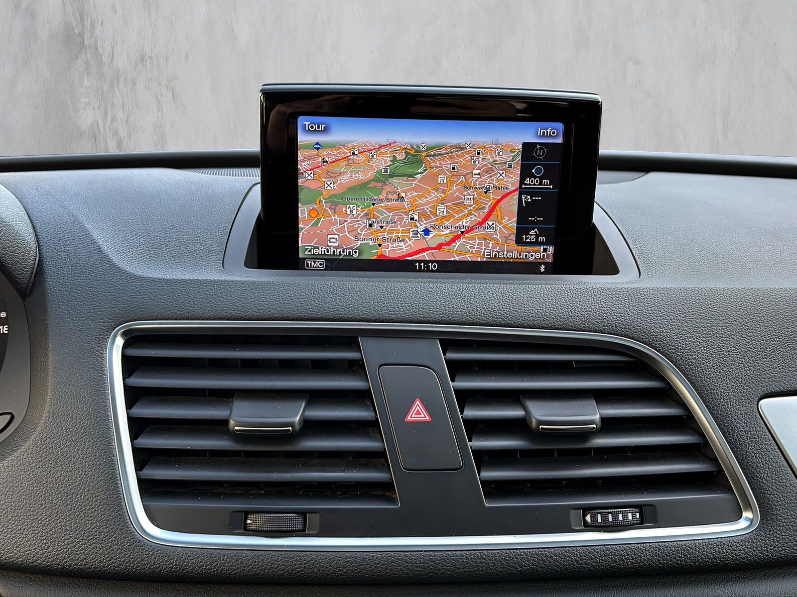 Fahrzeugabbildung Audi Q3 2.0 TDI S LINE SELECTION PANO NAVI KEYLESS