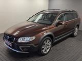 Volvo XC70 Summum 4x4+ACC+Bi-Xenon+Navi+Pano+Keyless - Volvo XC70: Allradantrieb