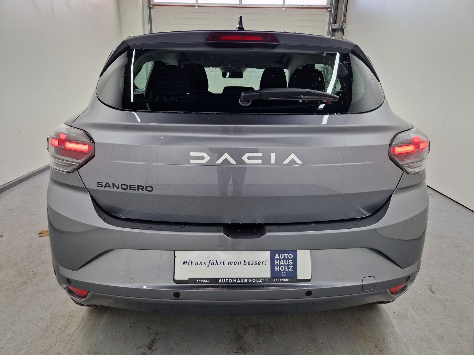 DACIA Sandero Eco-G 120 Expression Winter Benzin&Gas – Bild 3