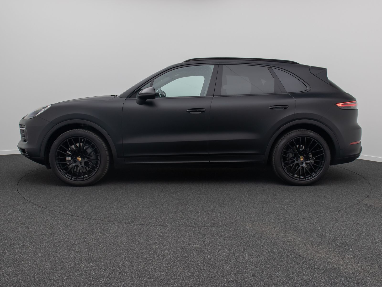 Fahrzeugabbildung Porsche Cayenne S Kamera HiFi Panorama Leder AHK 21"