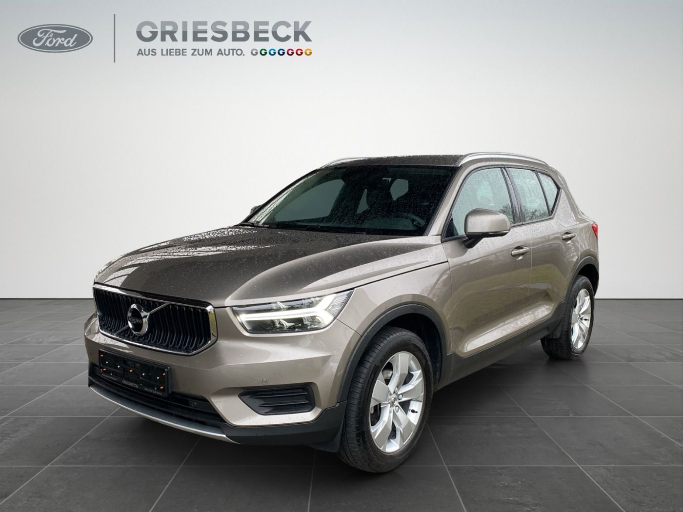 Volvo XC40 Momentum Pro WiPa LED RFK DAB StHzg